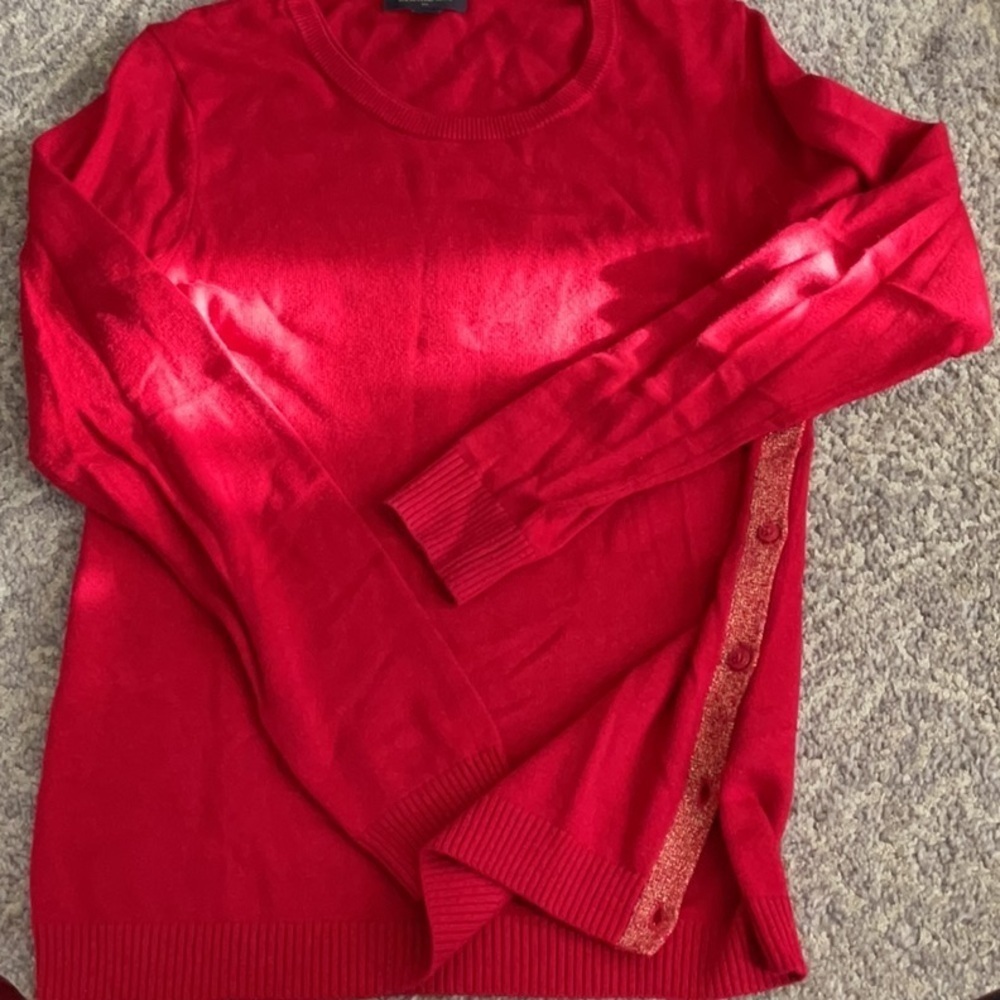 Banana Republic BR red round neck sweaters sweater gold details in M